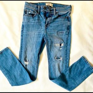 Abercrombie and Fitch boys skinny distressed jeans. Size 15/16. Like new.